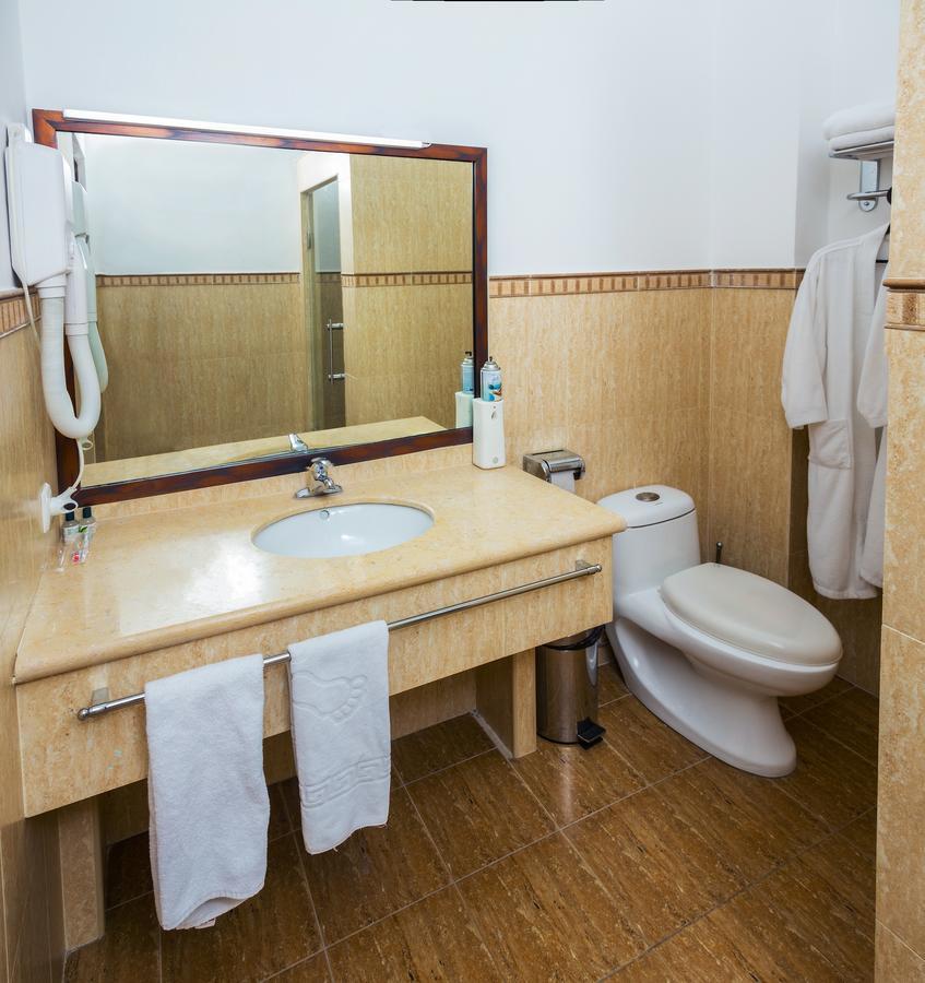 Stary Melnik Hotel Алма Ата Екстериор снимка